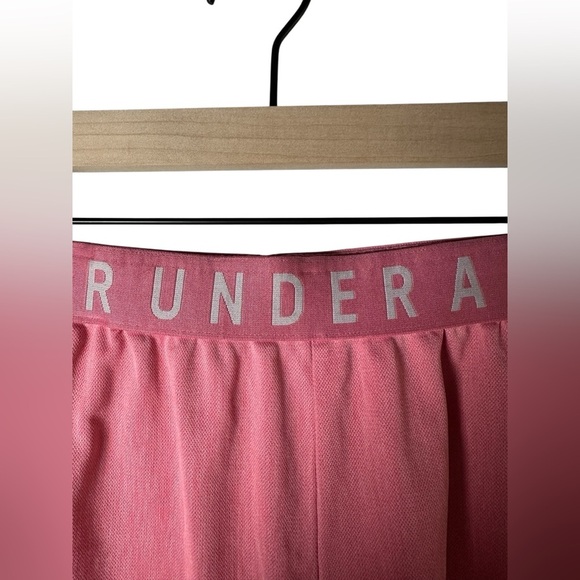 Under Armour HeatGear Pink Running Shorts Size S - Picture 3 of 6